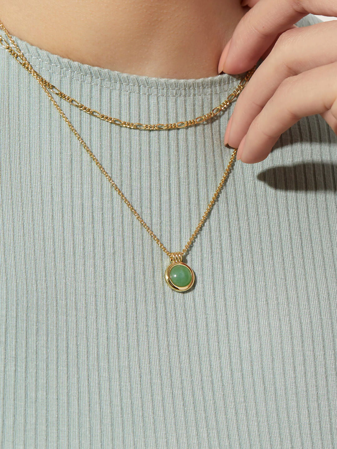 Aventurine three-tiered chain outlet necklace