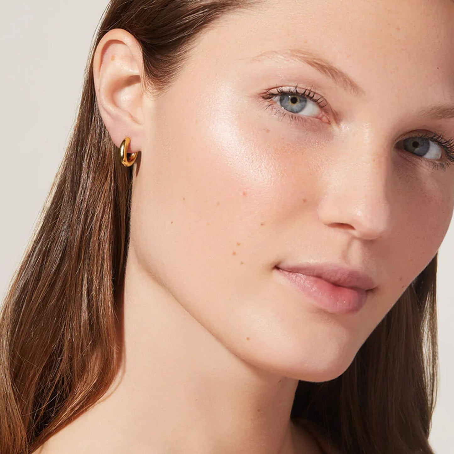 18K Gold Chunky Hoop Earrings