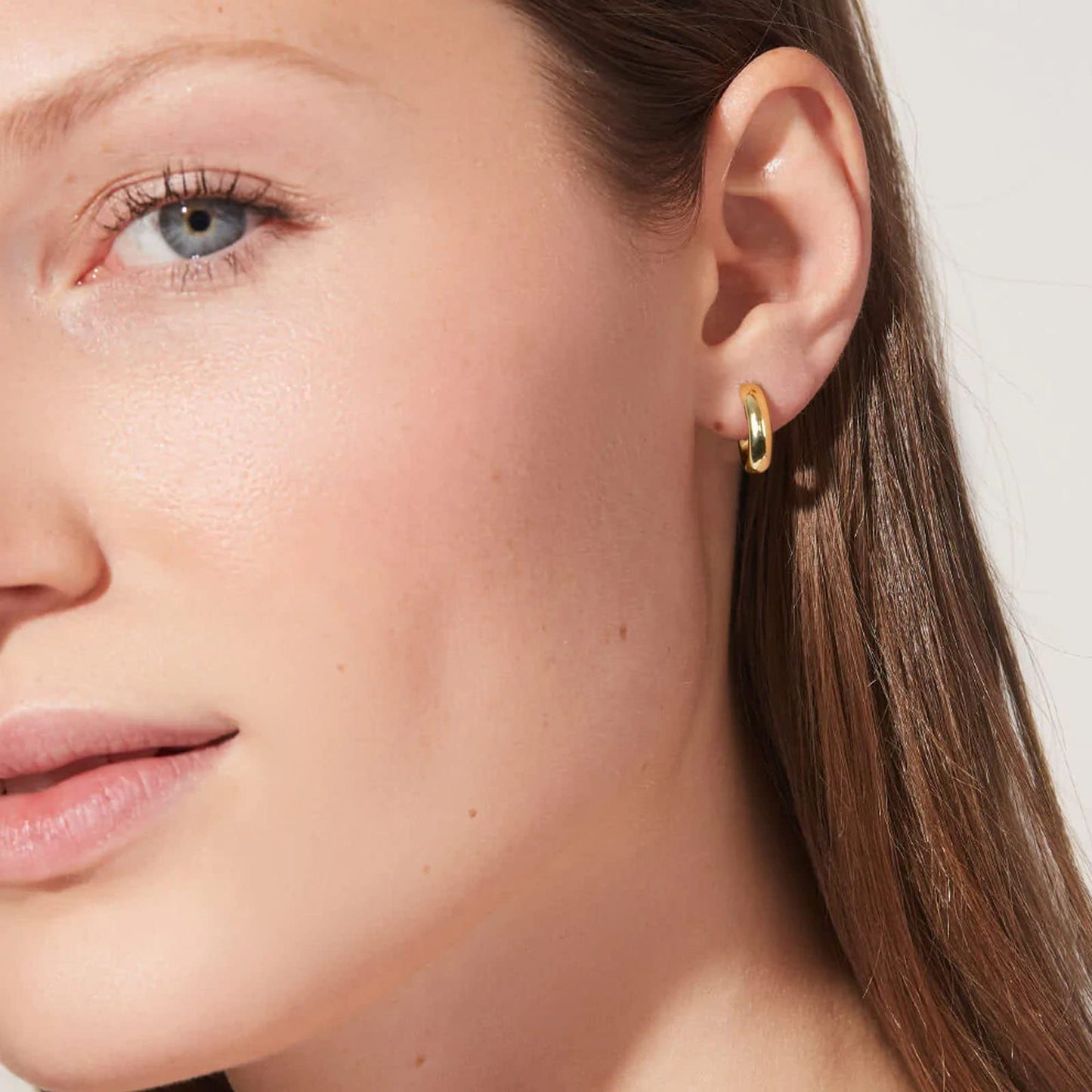 18K Gold Chunky Hoop Earrings